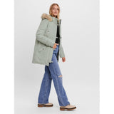 Vero Moda Vero Moda dam vinterjacka VMEXCURSIONEXPEDITION Restudsalg Mineral Gray