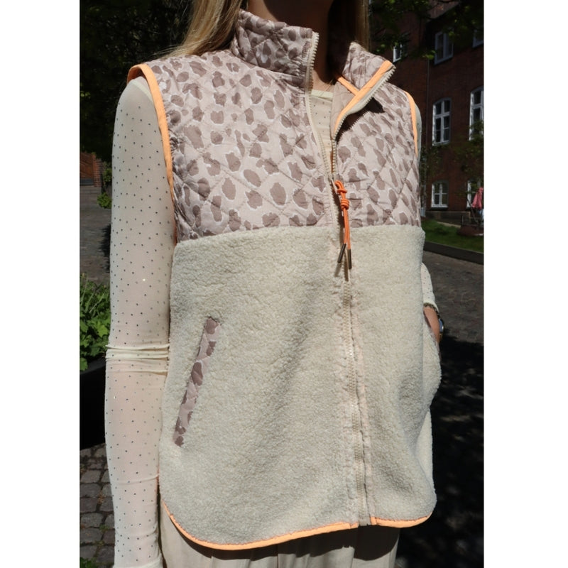 Liberté LIBERTÉ dam väst TEDDY 22173 Vest Creme Pale Lux Leo Neon Orange