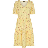 Liberté Liberté dam klänning ALMA Restudsalg Cherry Print
