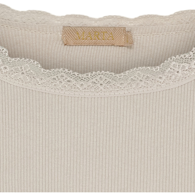 MARTA DU CHATEAU Marta du Chateau dam långärmad t-shirt MdcBelinda 24160 LS Tee Beige