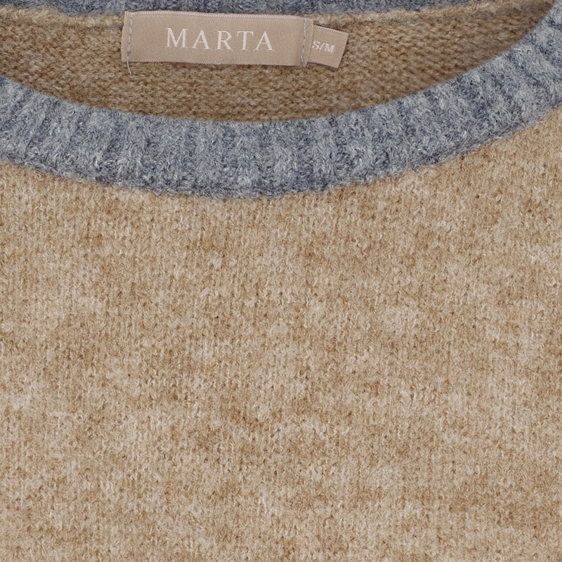 MARTA DU CHATEAU Marta du Chateau dam stickad tröja MdcElora KN8031 Knit Camel Denim
