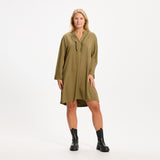 MARTA DU CHATEAU Marta du chateau dam klänning 2608 Dress Olive