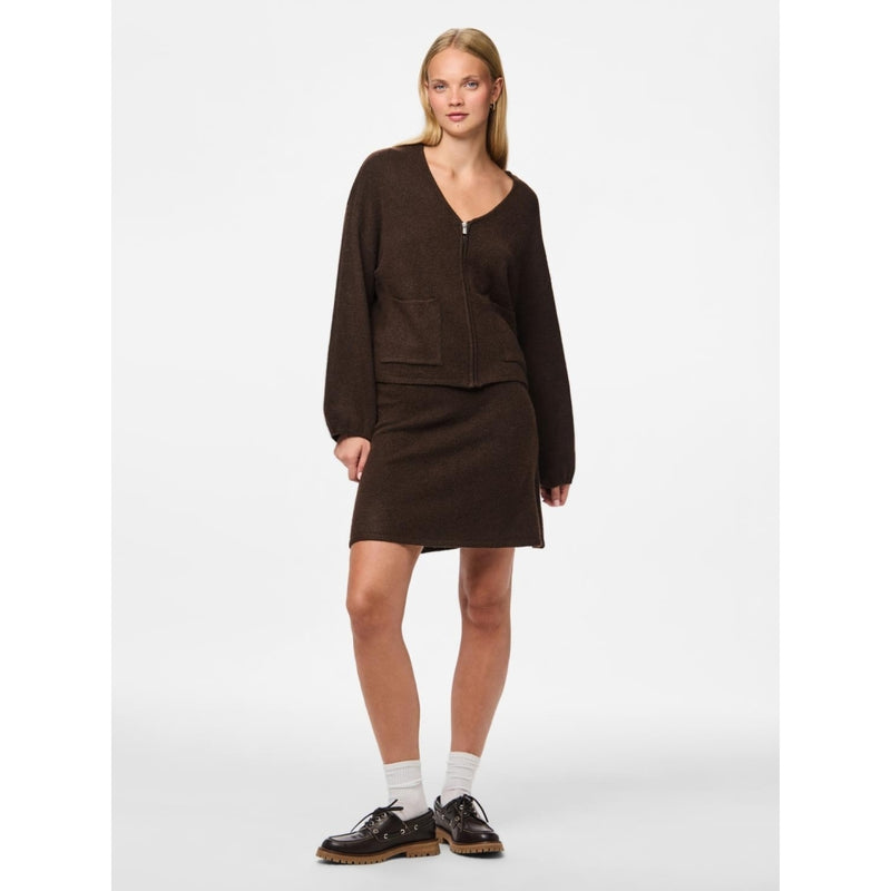 PIECES PIECES Damkjol PCJunna Högmidjade Short Knit Skirt Hot Fudge Melange