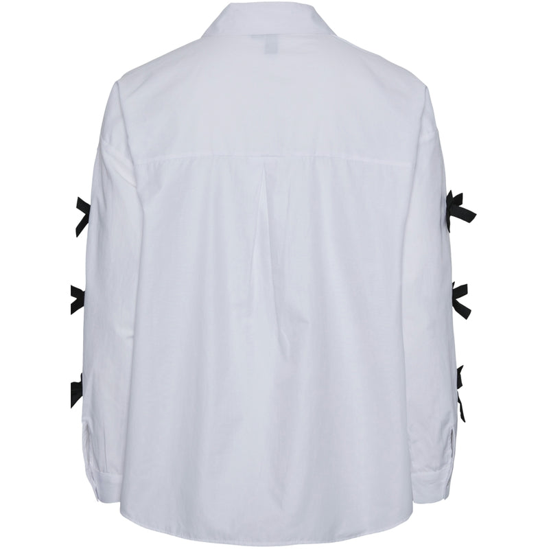 PIECES PIECES X DITTE ESTRUP X CILLE FJORD PCBELL SHIRT Shirt Bright White BLACK BOWS
