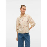 Vero Moda VERO MODA DAMSKJORTA VMFEAT Shirt Birch Heart Emb Karander Red