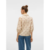Vero Moda VERO MODA DAMSKJORTA VMFEAT Shirt Birch Heart Emb Karander Red