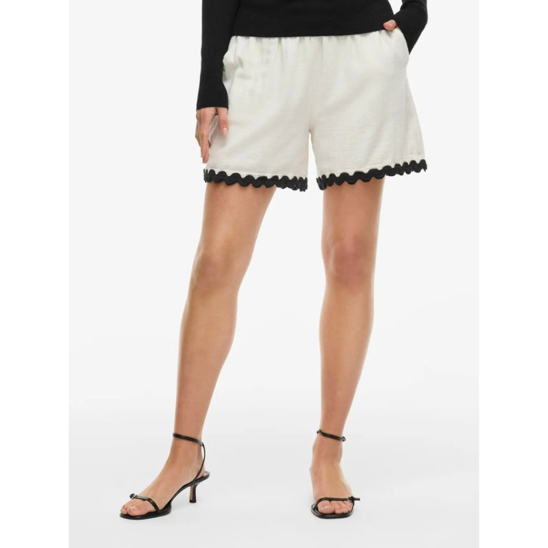 VILA VILA DAM SHORTS VIMANDA Shorts Birch Black Beauty
