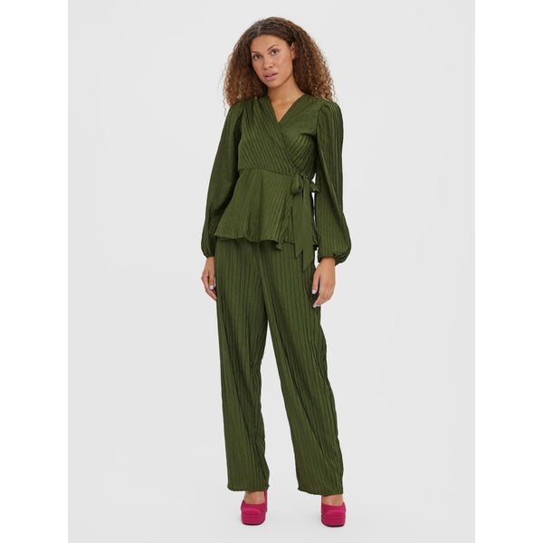 Vero Moda Vero Moda dam byxor VMCARRIE Restudsalg Rifle Green