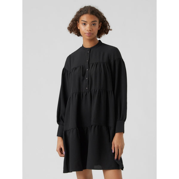 Vero Moda Vero Moda dam klänningVMHYMS Restudsalg Black