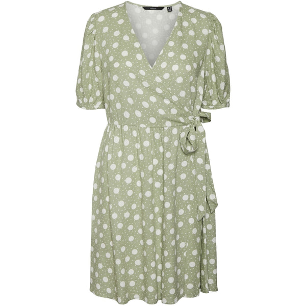 Vero Moda Vero Moda dam klänning VMJESMILO Dress Desert Sage Snow white dots