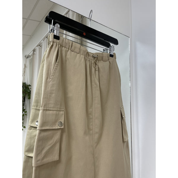 LULULIA Lululia Studio dam cargo kjol Lula Skirt Beige