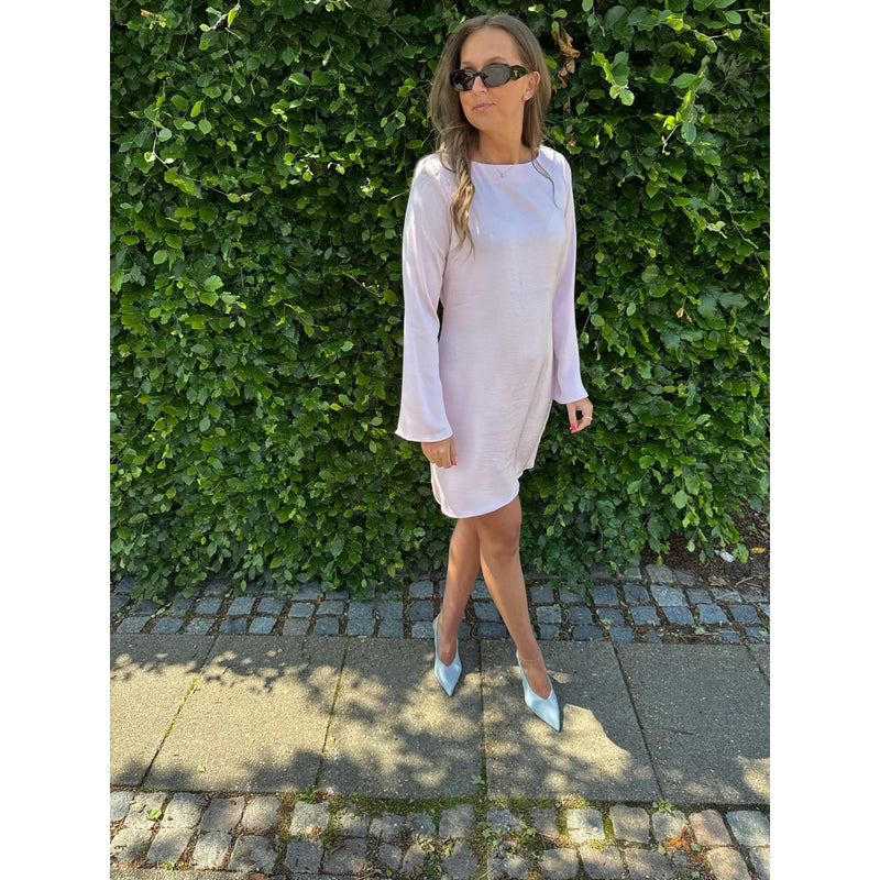 Vero Moda Vero Moda damklänning VMLIVIA Dress Cherry Blossom